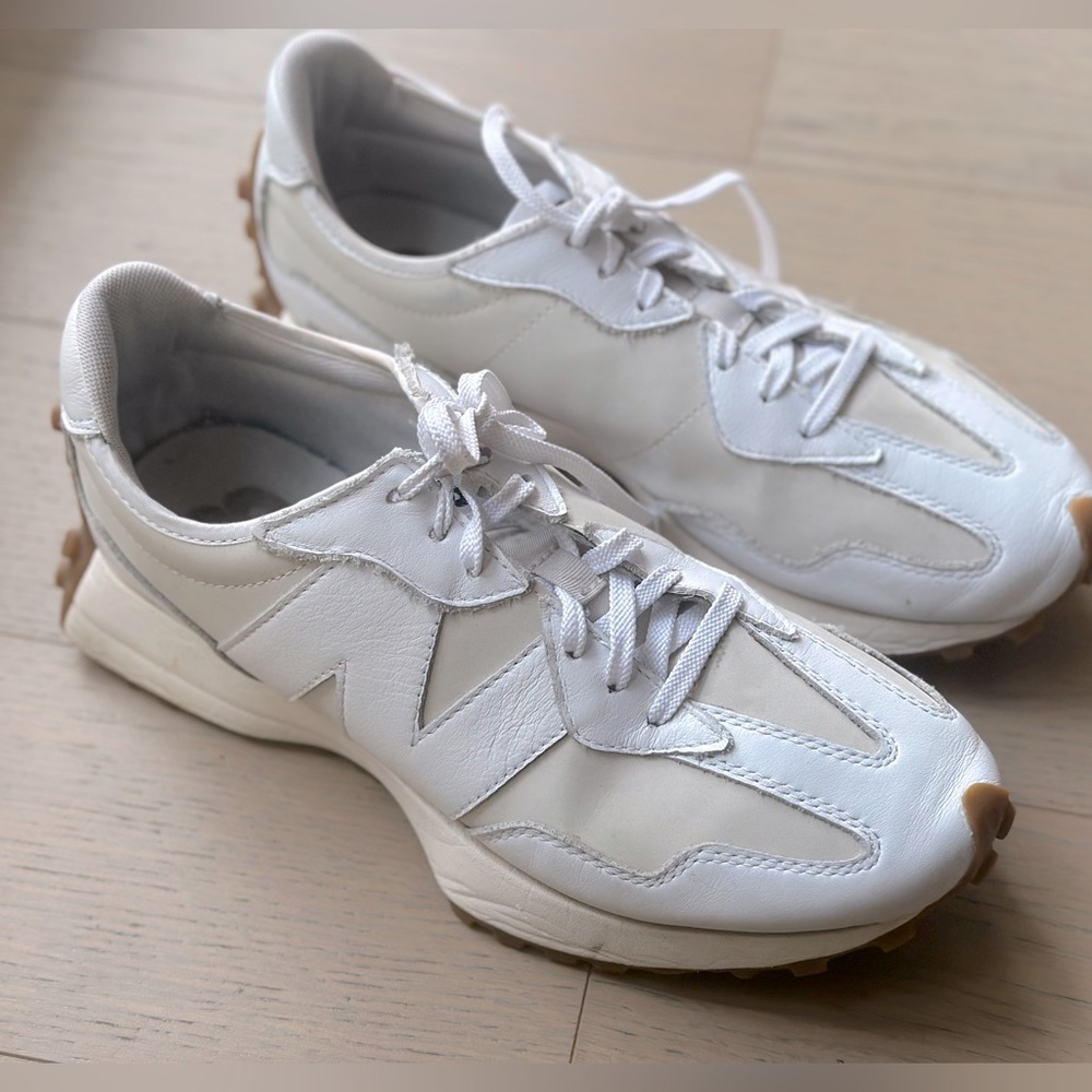 New Balance 327 Sneakers W9.5/EU41